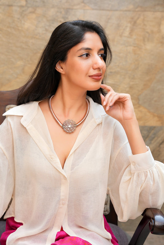 Rose Gold Snake-Chain Hasli Choker with Polki Diamond Sunburst Medallion