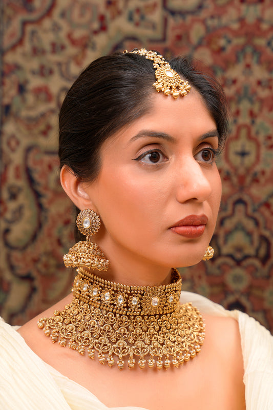 22K Antique Gold Filigree Floral Bridal Choker Set with Maang Tikka — Artisan Statement (Set of 3)