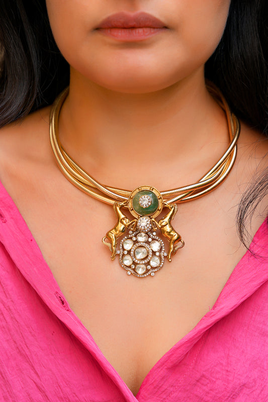 Sovereign Ashwa Triple-Strand Hasli – Emerald & Polki Antique Gold Statement Collar