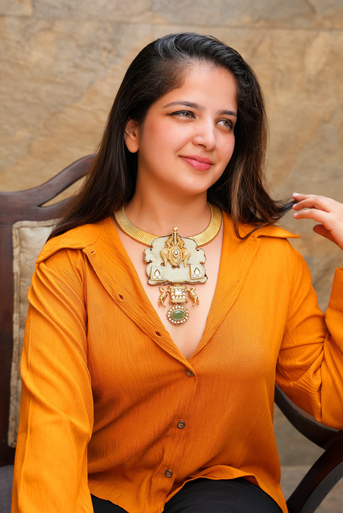 Imperial Kavach Hasli – Carved Jade Shield & Royal Animal Heritage Statement Collar